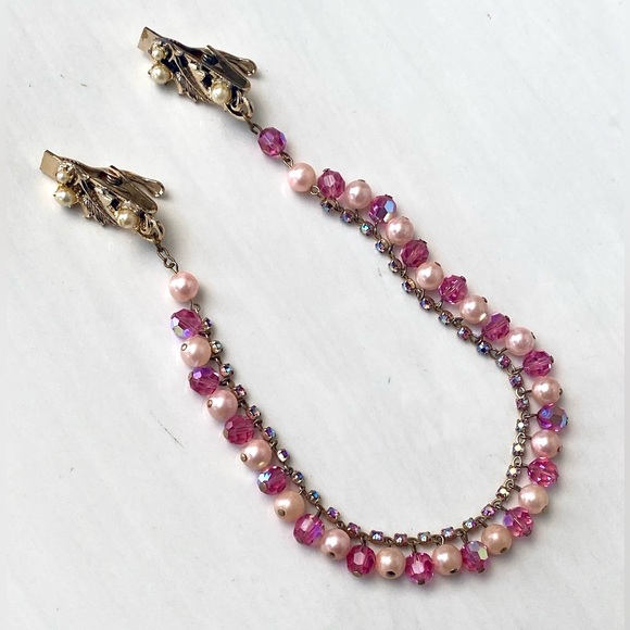 1950’s Vintage Pink Crystal & Rhinestone Sweater Clip - Picture 3 of 11